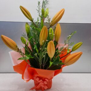 Perth Lock down Special. Small Lily arrangement