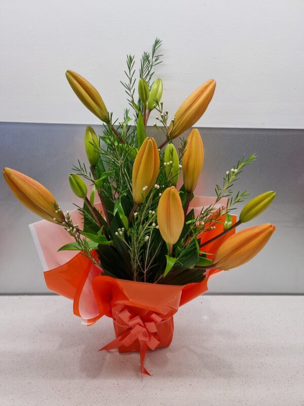 Perth Lock down Special. Small Lily arrangement