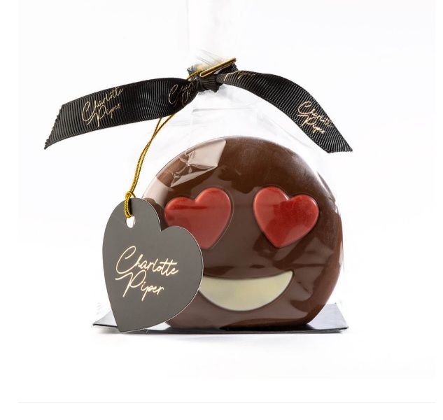Heart Eyes 50g Chocolate Emoji